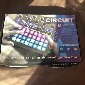Circuit Novation Groove Box